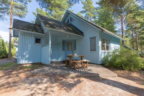 Entrance, Yyteri Holiday Cottages in Pori Entrance, Yyteri Holiday Cottages in Pori