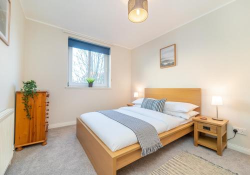 Bed, The Waverley Park Terrace Residence in Duddingston Bed, The Waverley Park Terrace Residence in Duddingston
