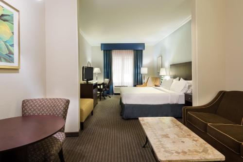 Holiday Inn Express Hotel & Suites New Iberia - Avery Island By IHG in New Iberia Holiday Inn Express Hotel & Suites New Iberia - Avery Island By IHG in New Iberia
