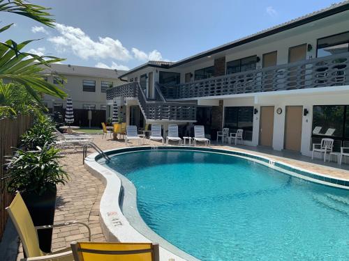 Ocean Villas of Deerfield in Ντίρφιλντ Μπίτς(Φλόριντα) Ocean Villas of Deerfield in Ντίρφιλντ Μπίτς(Φλόριντα)