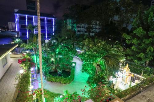 Vista, Natural Beach Hotel in Pattaya Vista, Natural Beach Hotel in Pattaya