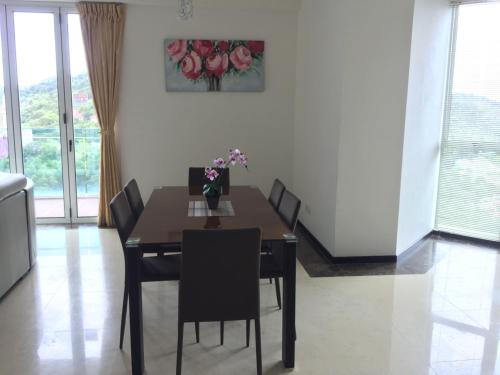 Facilities, 2775 sqf Sunset Luxury Condo in 1 Borneo Facilities, 2775 sqf Sunset Luxury Condo in 1 Borneo