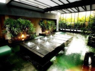 Cher Resort in Cha Am Beachfront Cher Resort in Cha Am Beachfront