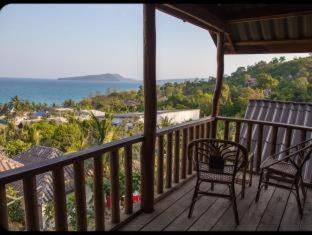 ハッピー エレファント バンガローズ (Happy Elephant Bungalow) in ロン島 ハッピー エレファント バンガローズ (Happy Elephant Bungalow) in ロン島