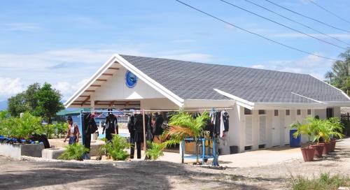 Exterior view, Cebu Seaview Dive Resort in Moalboal Exterior view, Cebu Seaview Dive Resort in Moalboal
