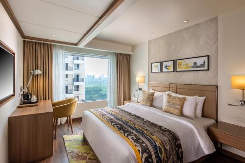 Royal Hometel Suites Dahisar Mumbai in Mira Bhayanda Royal Hometel Suites Dahisar Mumbai in Mira Bhayanda