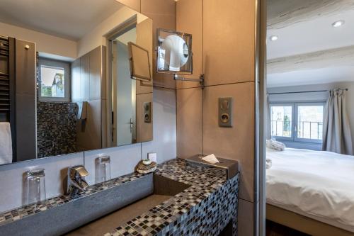 Ванна кімната, Boutique Hotel Entraigues in Узе Ванна кімната, Boutique Hotel Entraigues in Узе