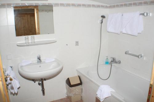 This photo about Gastehaus Heimgarten shared on HyHotel.com