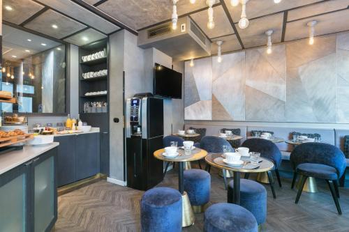 Restaurant, Hotel OHM by Happyculture near Parc des Princes Football Stadium Restaurant, Hotel OHM by Happyculture near Parc des Princes Football Stadium