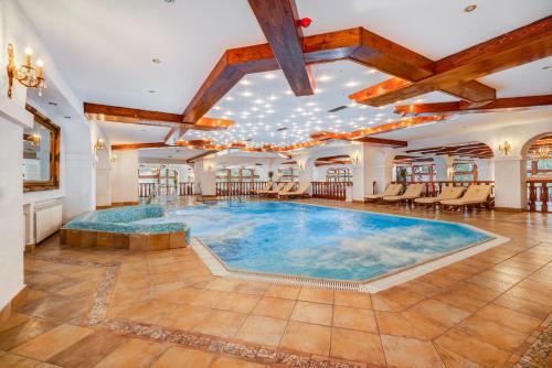 Spa, Aurelius Imparatul Romanilor in Poiana Brasov Spa, Aurelius Imparatul Romanilor in Poiana Brasov
