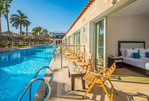 Piscina, Sunrise Aqua Joy Resort in Hurghada Piscina, Sunrise Aqua Joy Resort in Hurghada