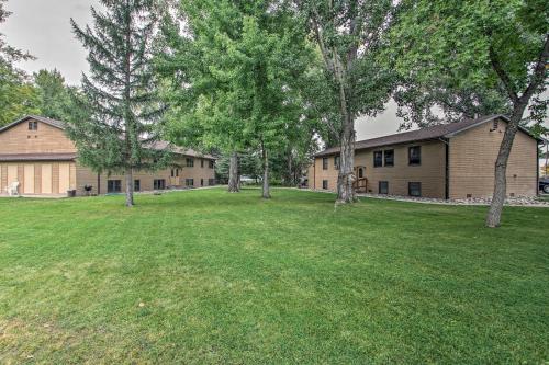 Cozy Anglers Apt - Steps to Trout Fishing River! in Columbus (Montana) Cozy Anglers Apt - Steps to Trout Fishing River! in Columbus (Montana)