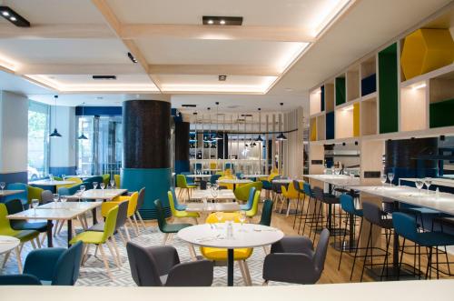 Restaurant, Suites Plaza Hotel & Wellness in Andorra la Vella Restaurant, Suites Plaza Hotel & Wellness in Andorra la Vella
