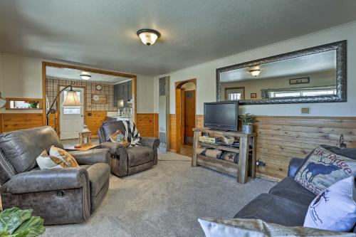 Hot Sulphur Springs Cottage - Near Resort and RMNP! in Hot Sulphur Springs (CO) Hot Sulphur Springs Cottage - Near Resort and RMNP! in Hot Sulphur Springs (CO)