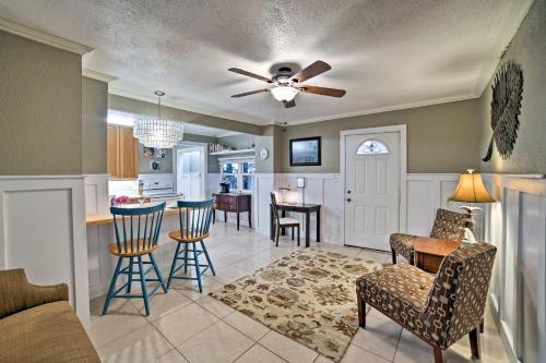 Waterfront Gulf Breeze Escape with Dock and 2 Kayaks! in Gulf Breeze (FL) Waterfront Gulf Breeze Escape with Dock and 2 Kayaks! in Gulf Breeze (FL)