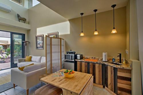 Carefree Casita with Mtn View and Pool and Hot Tub Access in Carefree Carefree Casita with Mtn View and Pool and Hot Tub Access in Carefree