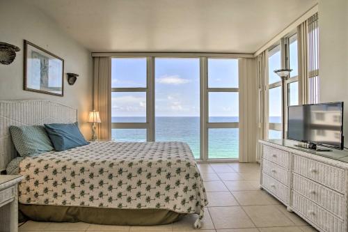 Luxe Waterfront Ft Lauderdale Condo with Beach and Pool