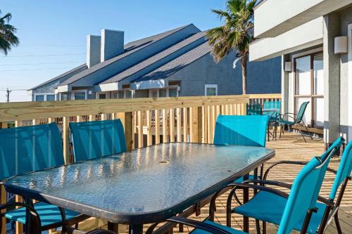 Port Aransas Condo with Pool Access Walk to Beach! in 포트 애런사스 (TX) Port Aransas Condo with Pool Access Walk to Beach! in 포트 애런사스 (TX)