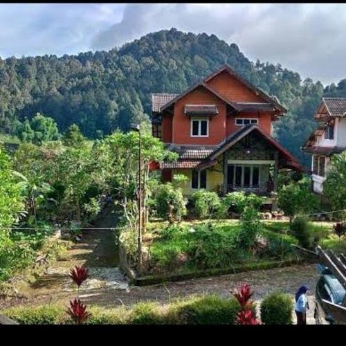 Villa Captain Elwin Argapuri Gambung, Ciwidey in Palayangan Villa Captain Elwin Argapuri Gambung, Ciwidey in Palayangan