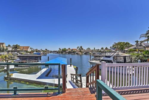 Waterfront Discovery Bay Home Outdoor Bar and Dock in Discovery Bay (CA) Waterfront Discovery Bay Home Outdoor Bar and Dock in Discovery Bay (CA)