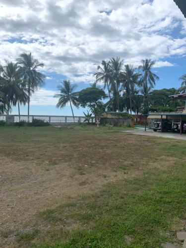 Gallina E Palo Beachfront Hotel in ハコ Gallina E Palo Beachfront Hotel in ハコ