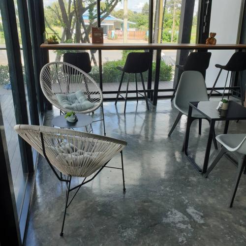 Balcony/terrace, DE VINE HOUSE in Roi Et Balcony/terrace, DE VINE HOUSE in Roi Et
