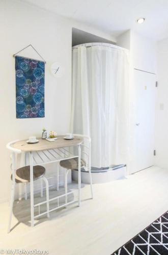 Perfect location Studio Apt direct train access to Meguro,Shibuya,Harajuku MR23