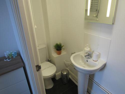 Bathroom, The Mill Suites - Tas Accommodations in Cambridge Bathroom, The Mill Suites - Tas Accommodations in Cambridge