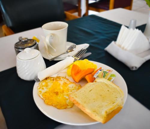 Jedzenie i napoje, Grand Eastern Hotel in Labasa Jedzenie i napoje, Grand Eastern Hotel in Labasa