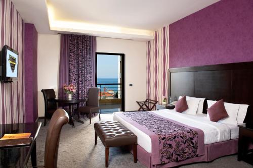Reston Hotel in Jounieh City Center Reston Hotel in Jounieh City Center