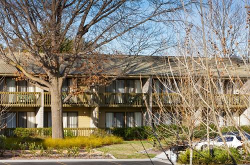 مدخل, Tall Trees Ainslie Motel in نورثن كانبير ا مدخل, Tall Trees Ainslie Motel in نورثن كانبير ا