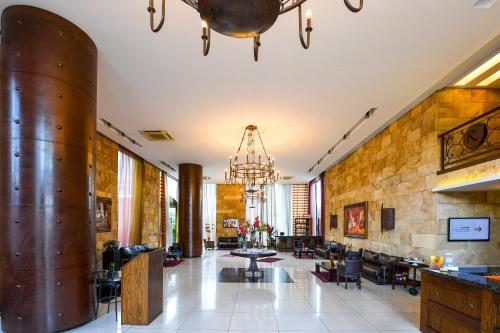 Reston Hotel in Jounieh Reston Hotel in Jounieh