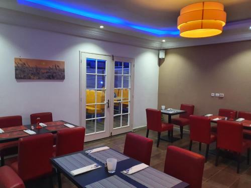 Pub/Lounge, Residence Blue hotel in Thies Pub/Lounge, Residence Blue hotel in Thies