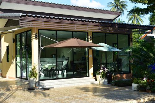 Bar/lounge, Kate House Bangsaphan in Bang Saphan Bar/lounge, Kate House Bangsaphan in Bang Saphan