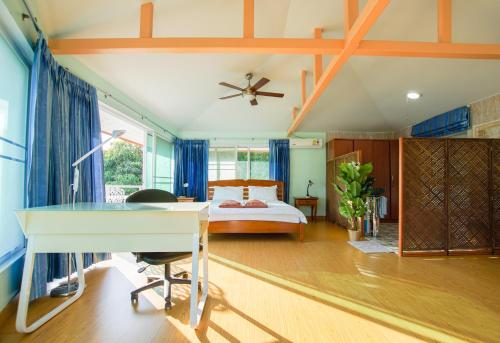 Tina's Living Paradise - Guesthouses with private pool in Taphong Tina's Living Paradise - Guesthouses with private pool in Taphong