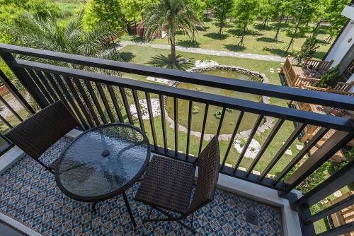 Balcony/terrace, Forest B&B in Ji'an Township Balcony/terrace, Forest B&B in Ji'an Township