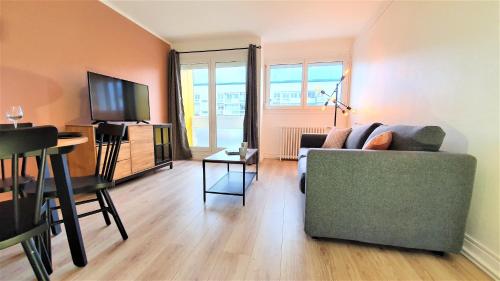 Hotel Tour du Guet Calais Nord 1