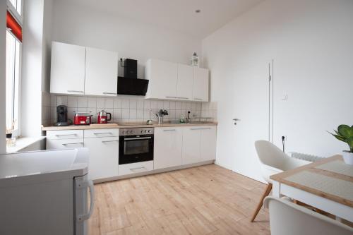 кухня, Moderne Wohnung in der Innenstadt von Bad Oeynhausen in Бад Ойенхозен кухня, Moderne Wohnung in der Innenstadt von Bad Oeynhausen in Бад Ойенхозен