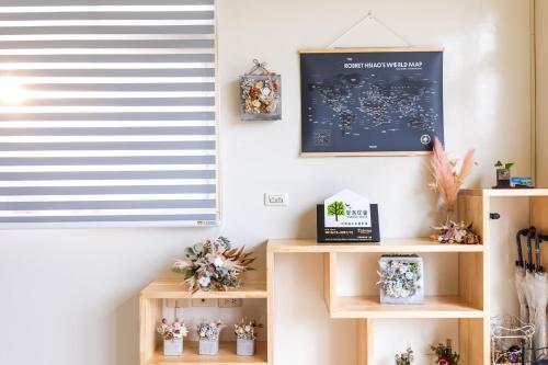 Einrichtungen, Blue Lagoon near Kueibishan Einrichtungen, Blue Lagoon near Kueibishan