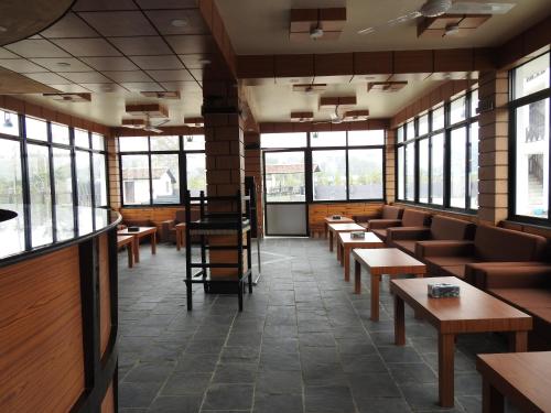 Lobby, Babai Resort Pvt Ltd in Thakudwara Lobby, Babai Resort Pvt Ltd in Thakudwara