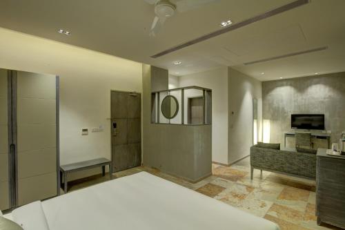 Hotel Sopanam Heritage in Guruvayoor Hotel Sopanam Heritage in Guruvayoor