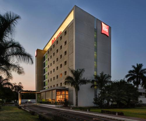 Exterior view, ibis Merida in Merida Exterior view, ibis Merida in Merida