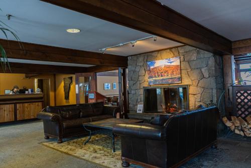 Előcsarnok, The Black Bear Lodge at Stratton Mountain Resort in Stratton (VT) Előcsarnok, The Black Bear Lodge at Stratton Mountain Resort in Stratton (VT)