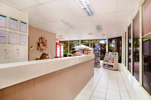 Vestibule, Ivory Palms Resort in Sunshine Coast Vestibule, Ivory Palms Resort in Sunshine Coast