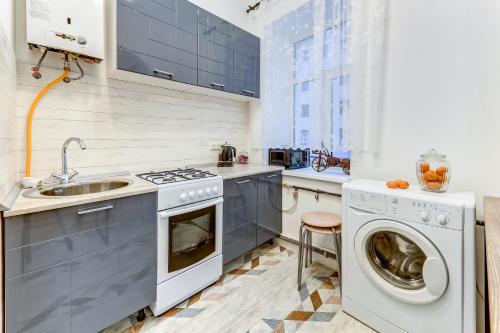 This photo about Апартаменты напротив Петропавловскои Крепости shared on HyHotel.com