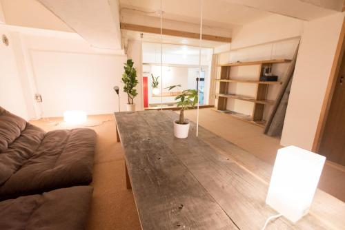 Bar/Lounge, plumhostel in Hakone Bar/Lounge, plumhostel in Hakone