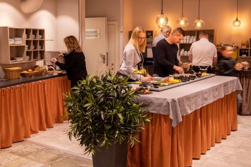Food and beverages, Dream - Luxury Hostel in Helsingborg City Center Food and beverages, Dream - Luxury Hostel in Helsingborg City Center