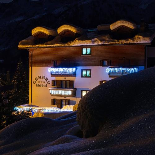 Hotel Gembro in Chiesa In Valmalenco Hotel Gembro in Chiesa In Valmalenco