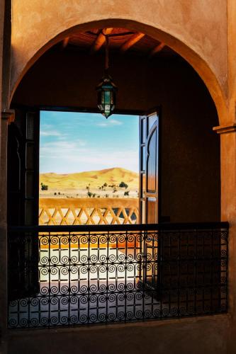 Balkonas / terasa, Riad Caravasar in Merzouga Balkonas / terasa, Riad Caravasar in Merzouga