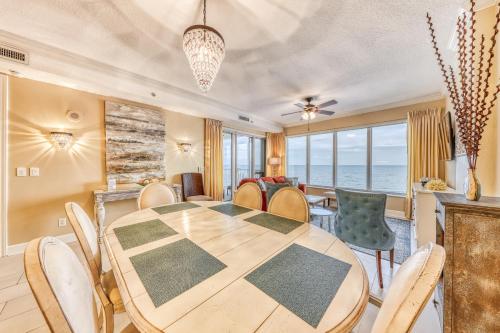 Regency Isle in Perdido Beach Regency Isle in Perdido Beach